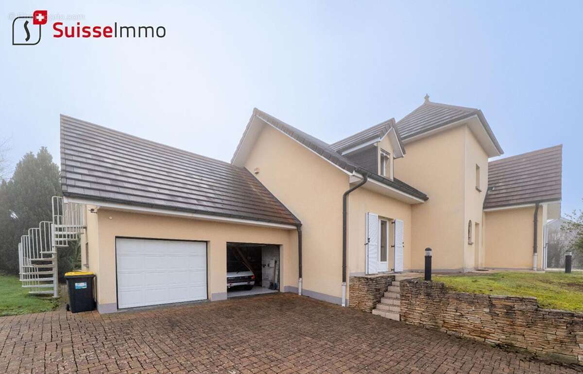 Maison L'Isle Sur Le Doubs 200 m2 - photo 15