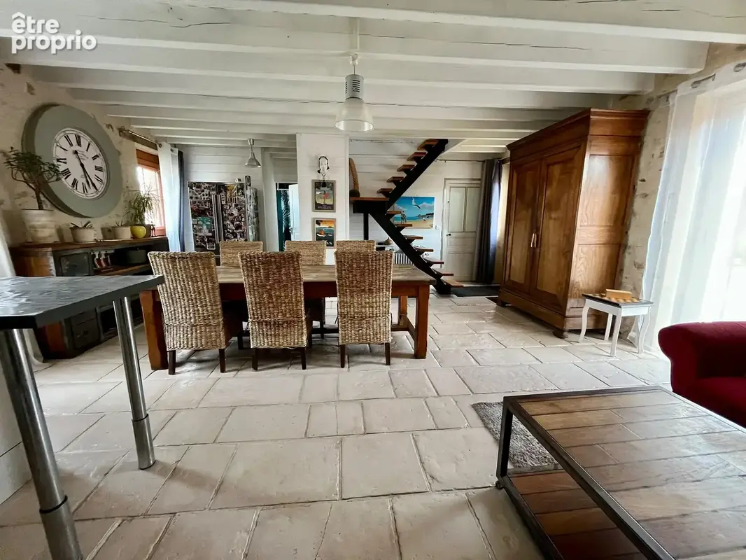 Maison 5 chambres avec dépendances - photo 7