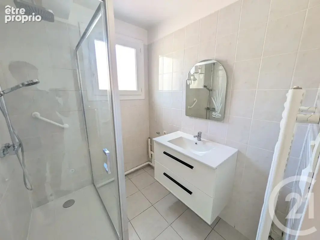 Appartement 3 pièces 57 m² à vendre à Toulon (83200) - photo 5