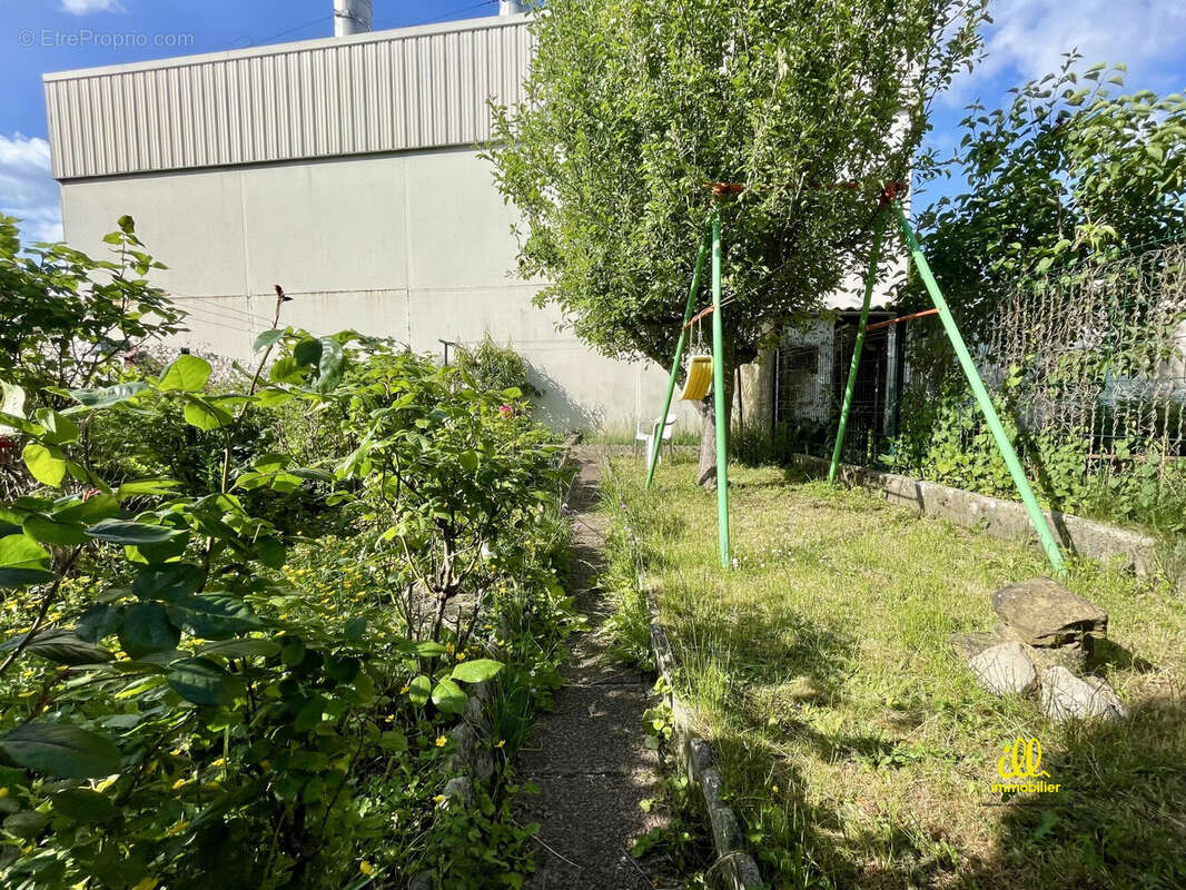 Maison à CHARLEVILLE-MEZIERES