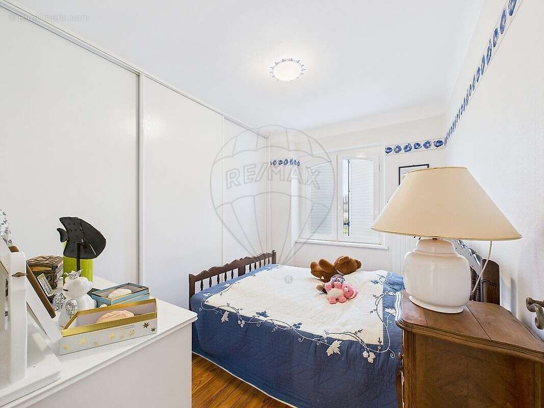 Maison à AUDUN-LE-TICHE