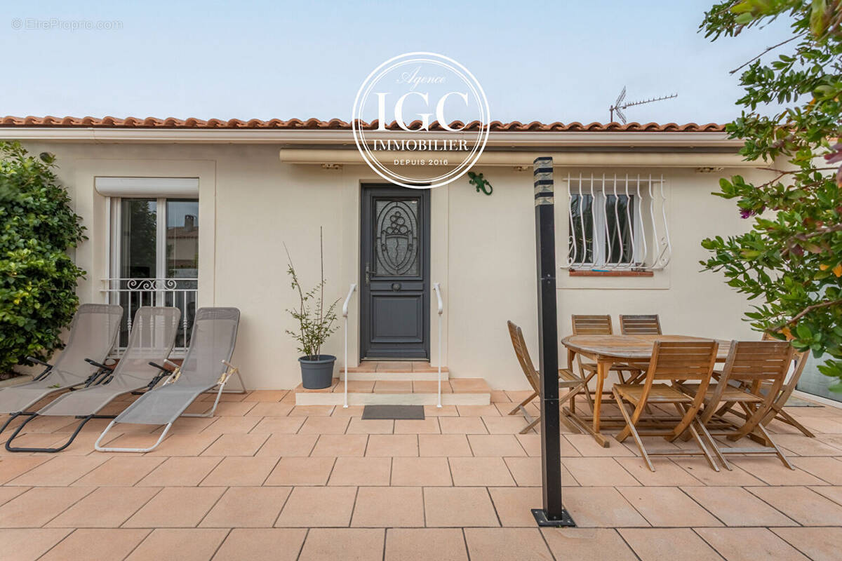 Maison à CARRY-LE-ROUET