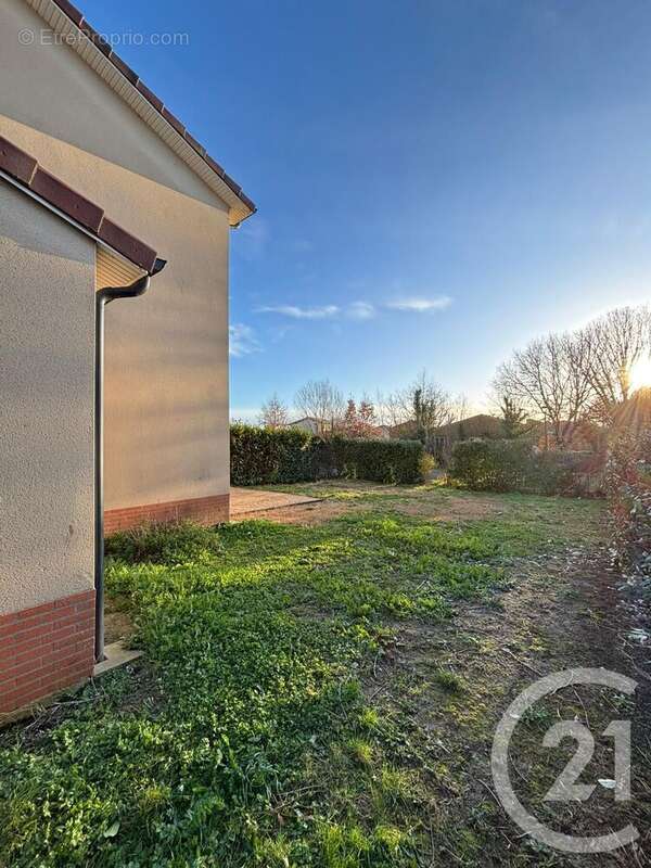 Maison à LABARTHE-SUR-LEZE