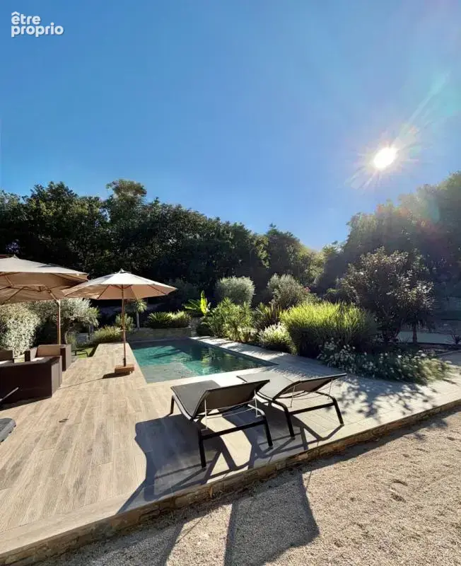 Villa d'exception 172 m² - piscine - terrain arboré de 2 000 m² - photo 4