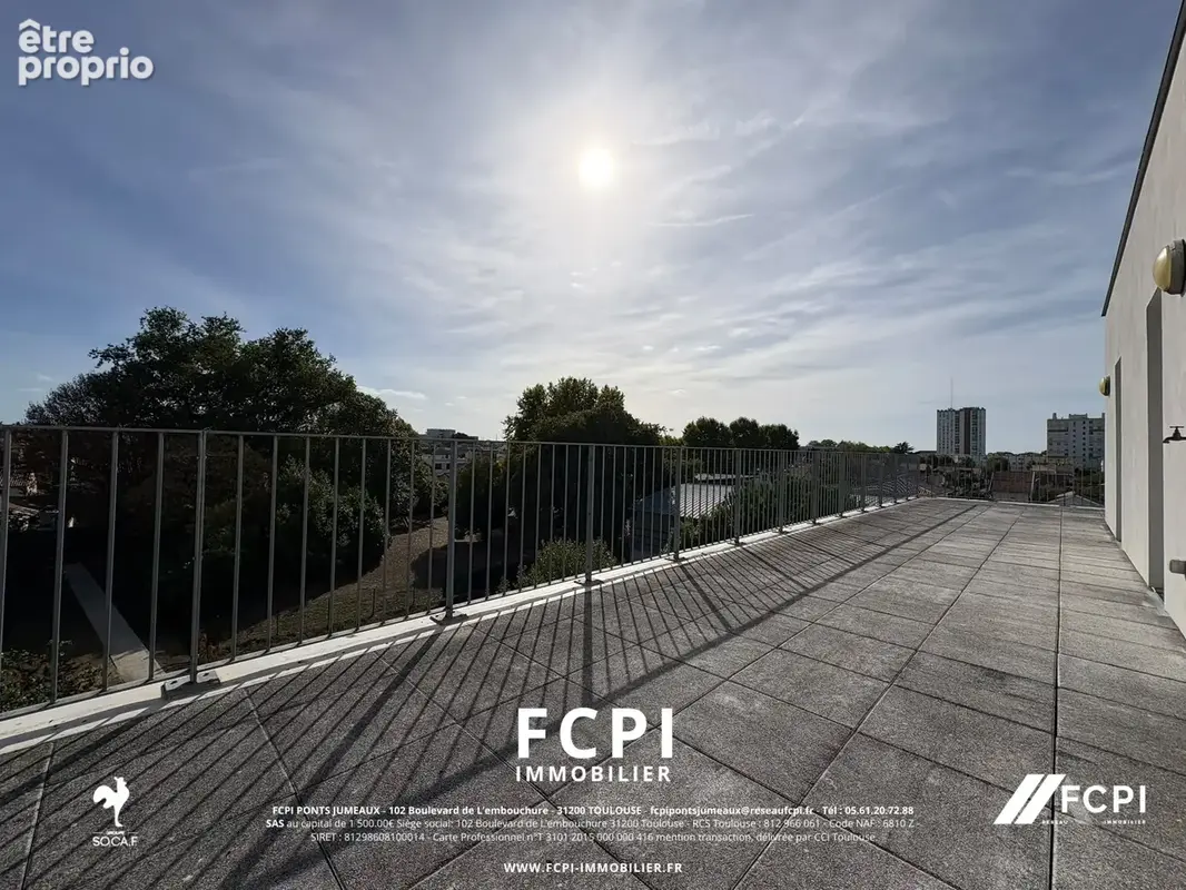 Superbe t3 avec terrasse 90m2 dernier etage - photo 12
