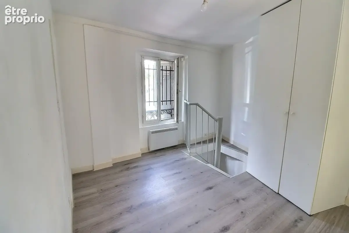 petit duplex + rue chauvelot - photo 3