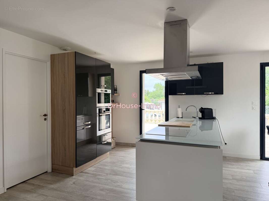 Maison à ARTIGUES-PRES-BORDEAUX