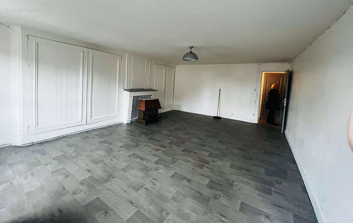 Appartement à BRUAY-SUR-L'ESCAUT