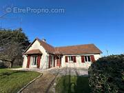 Maison à CHATEAUNEUF-EN-THYMERAIS