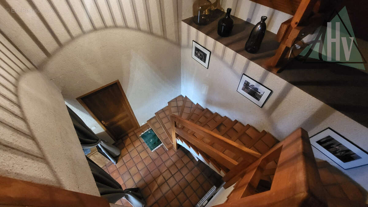 Maison à MONTEREAU-FAULT-YONNE