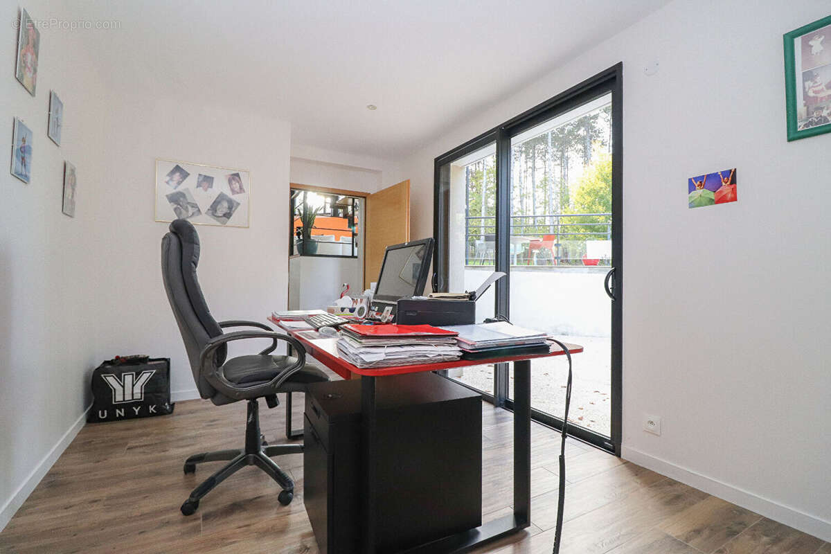 Maison à VELARS-SUR-OUCHE