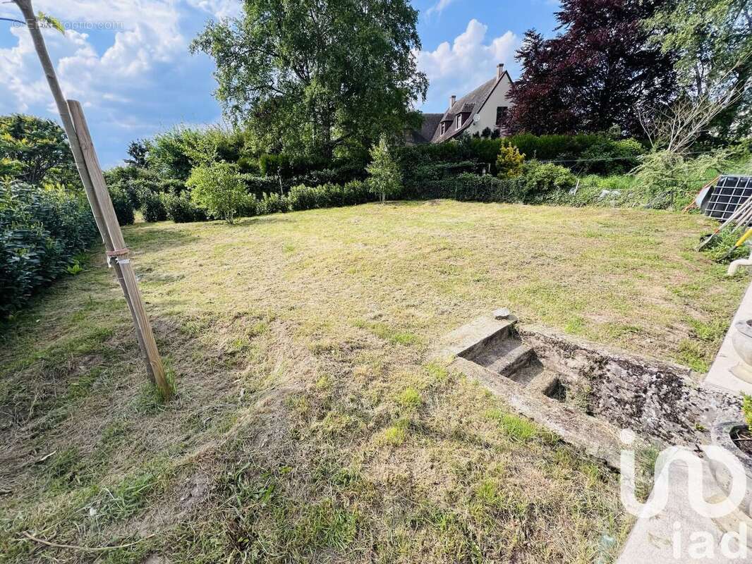 Maison 115 m² à Boussac-Bourg  - photo 3