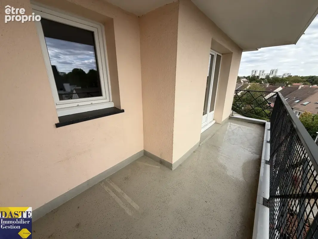 Spacieux F2 à proximité de la Gare de 48.89m2 - photo 5