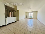 Appartement à AUNEAU