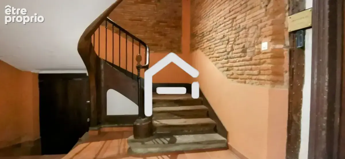 Appartement 5 pièces 106 m² à vendre à Toulouse (31000) - photo 2