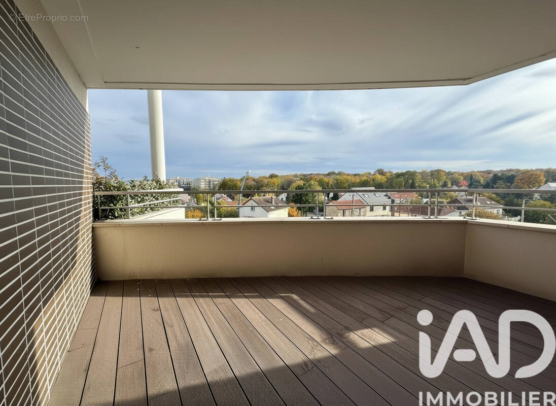 Photo 1 - Appartement à VIGNEUX-SUR-SEINE