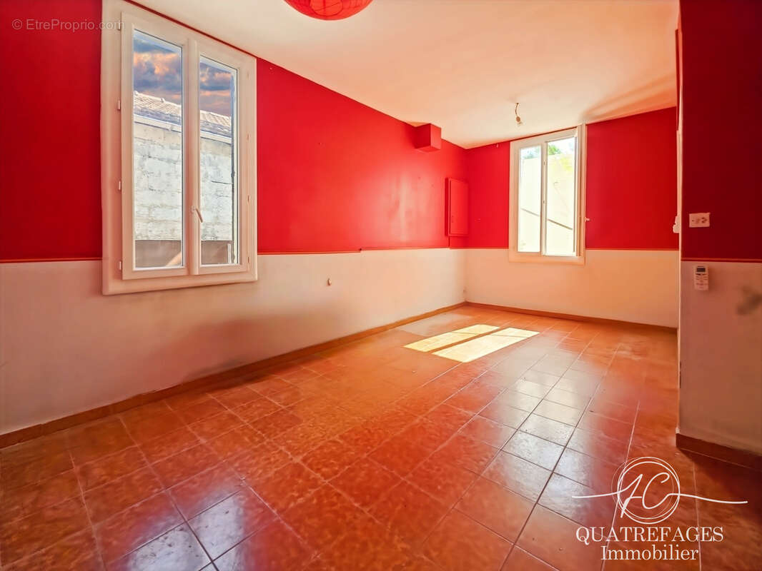 Maison de plain pied, avec un grand jardin - photo 5
