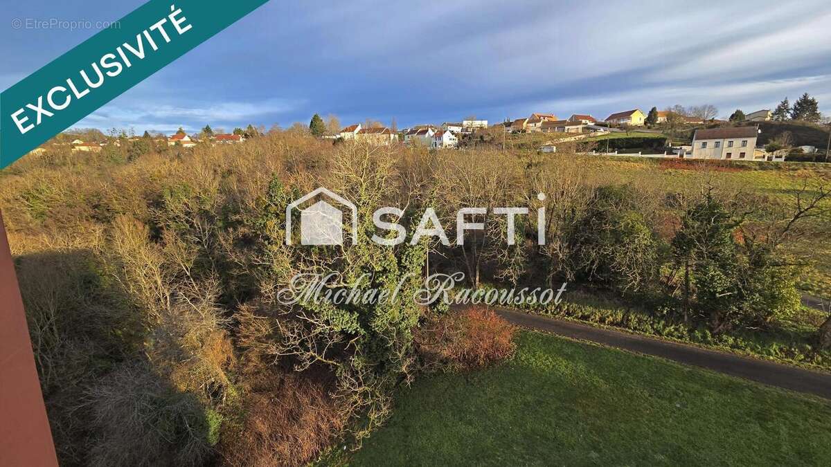 Photo 8 - Appartement à LE CREUSOT