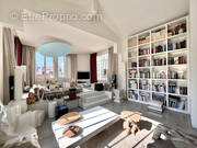 Appartement à PARIS-10E