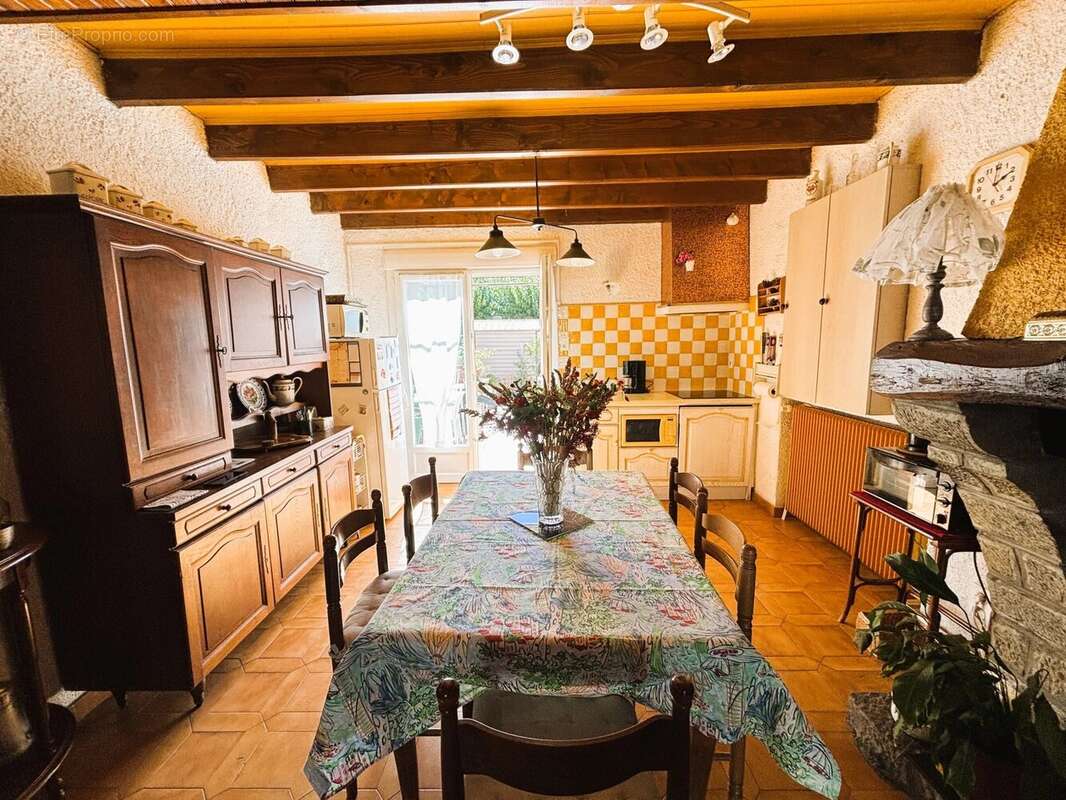 Maison à RIEUX-MINERVOIS