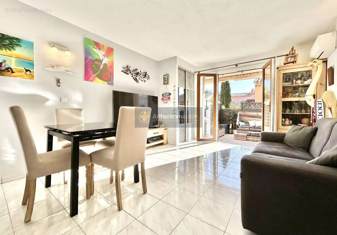 Appartement à FREJUS