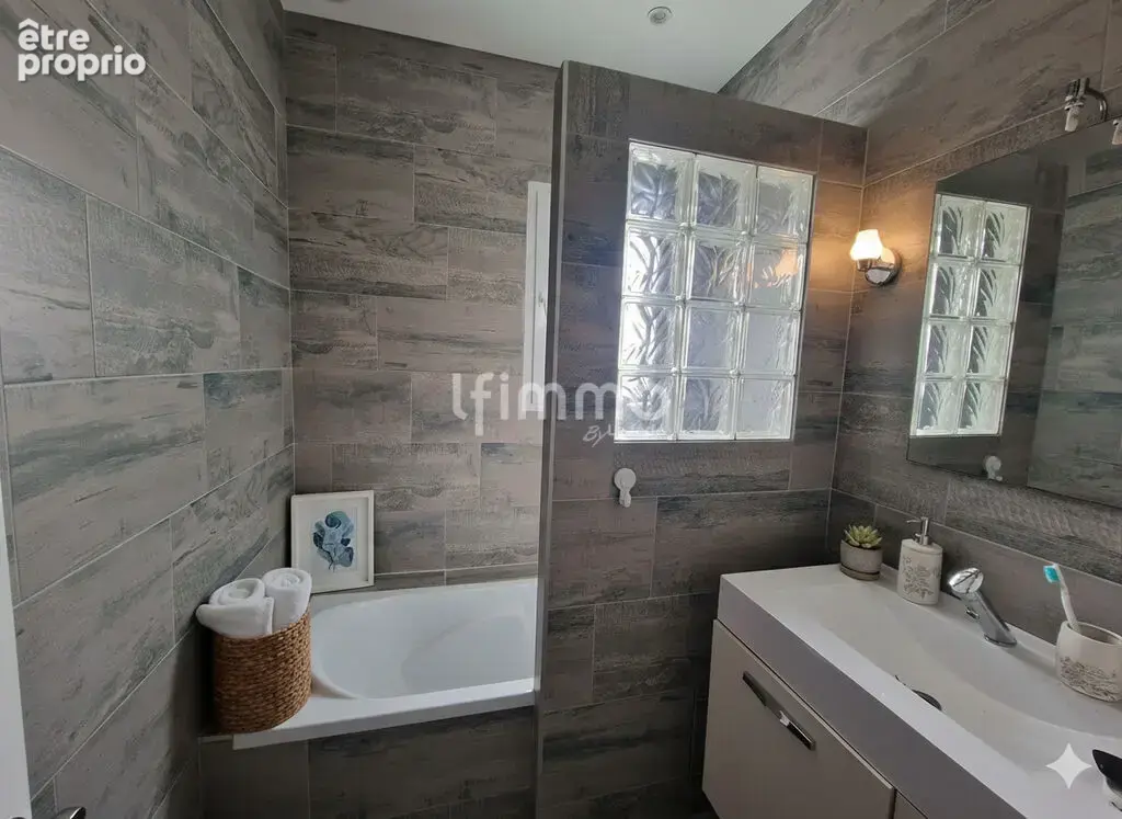 Maison 121 m² + Dépendance 55 m² - St Sulpice et Cameyrac - photo 8