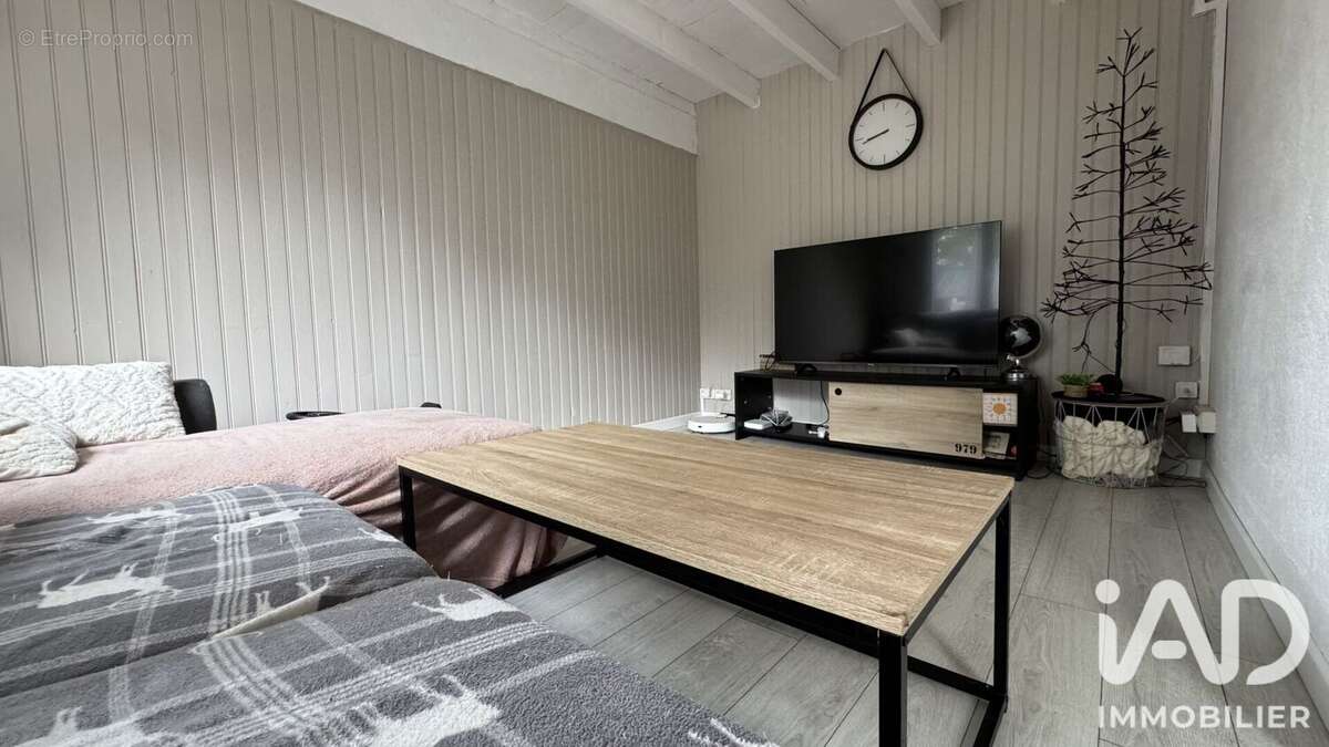 Maison 60 m² à Argelos  - photo 4