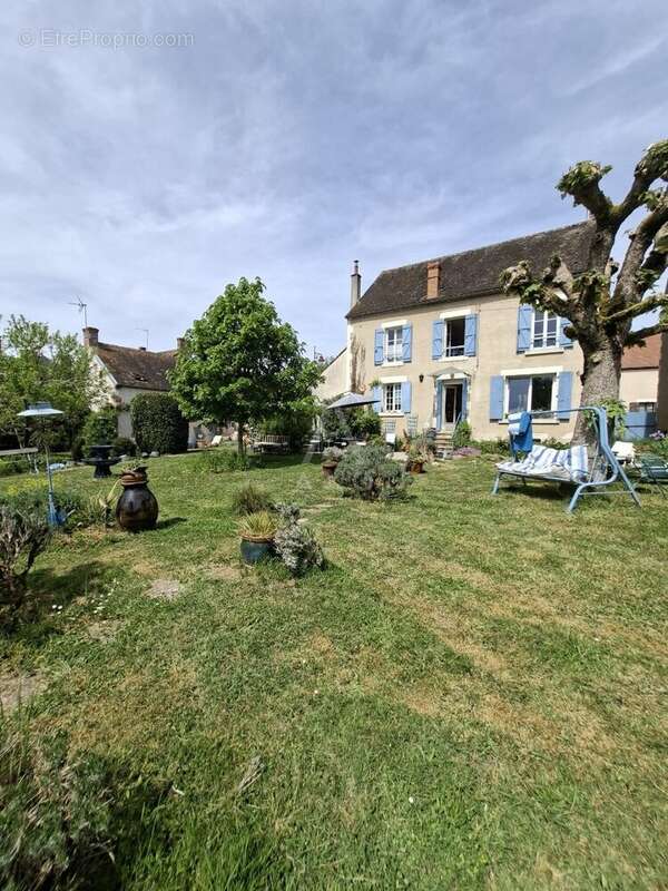 Exclusivité - Demeure de caractère du XIXe, chambres d'hôtes et maison indépendante - Puisaye, Nièvre (58) - à 1h45 de Paris - photo 31