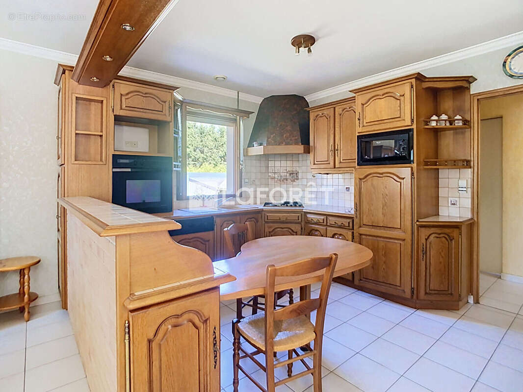 Maison Gael 7 pièce(s) 136 m2 - photo 4