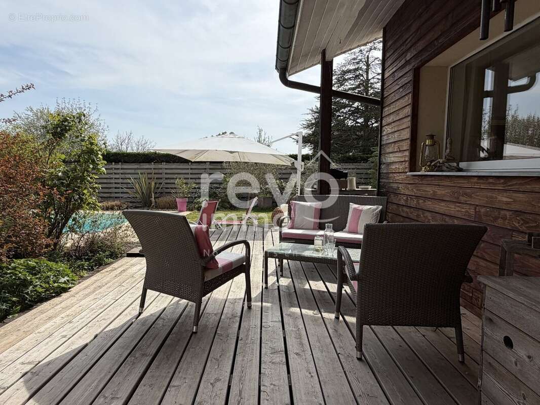 Maison à VILLARS-LES-DOMBES