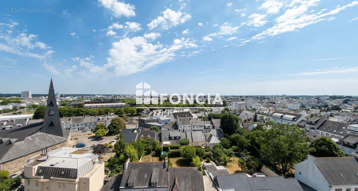 Exclusivité - T3 avec garage, parking privatif et cave - photo 3