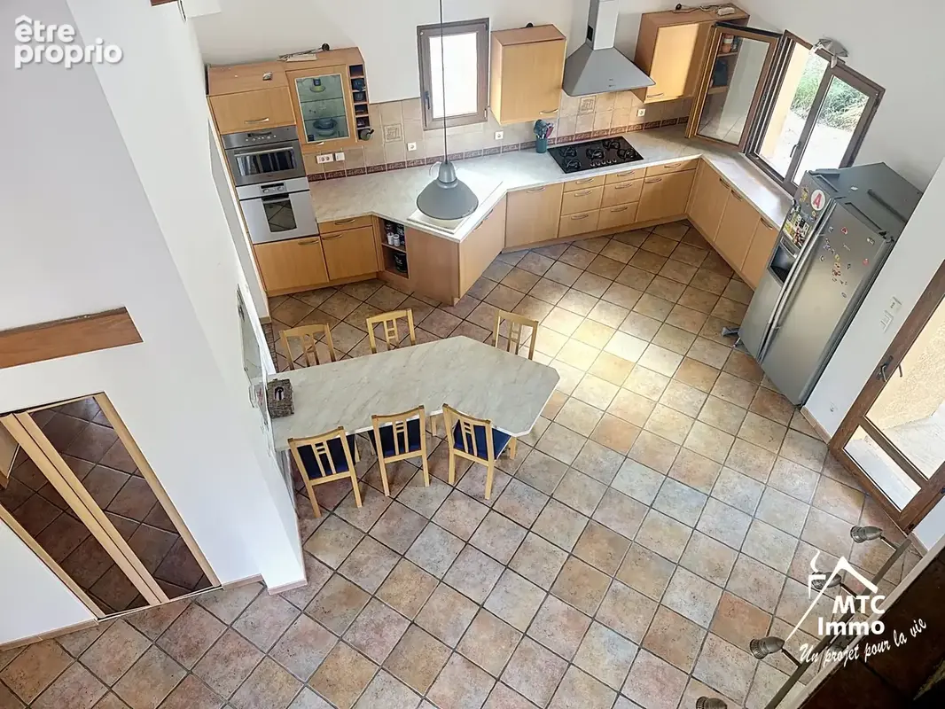Maison 6 pièces - 211m2 - photo 17