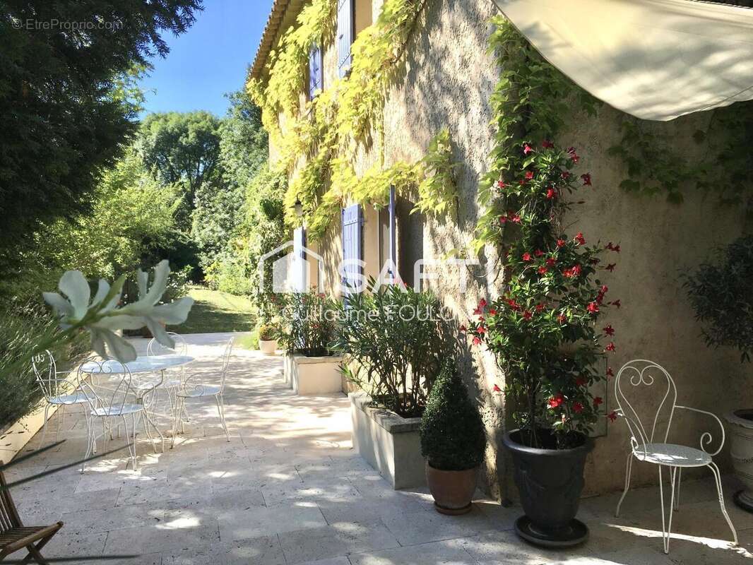 Photo 2 - Maison à SAIGNON