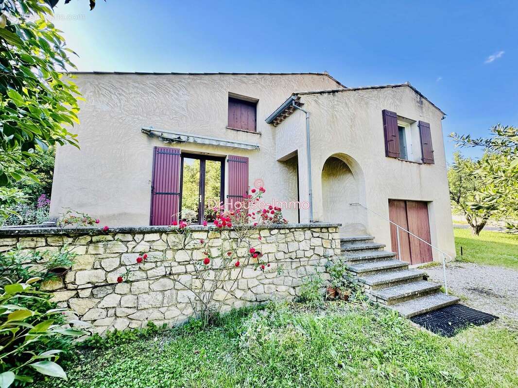 Maison à BUIS-LES-BARONNIES