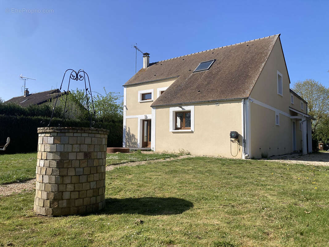 Maison à CONDE-SUR-VESGRE