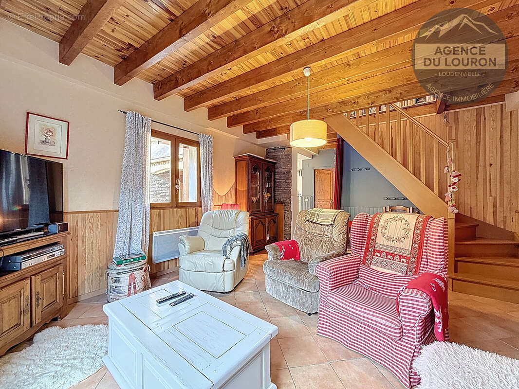 Maison à GENOS