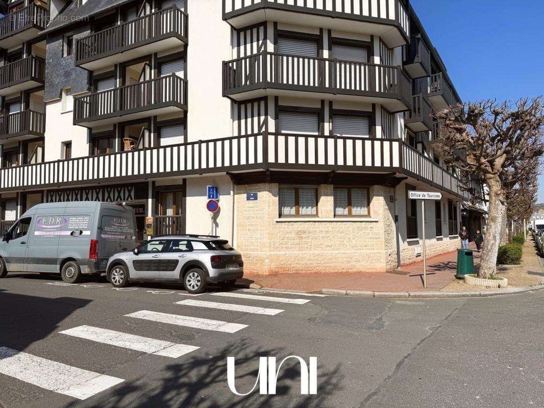 Appartement à DEAUVILLE