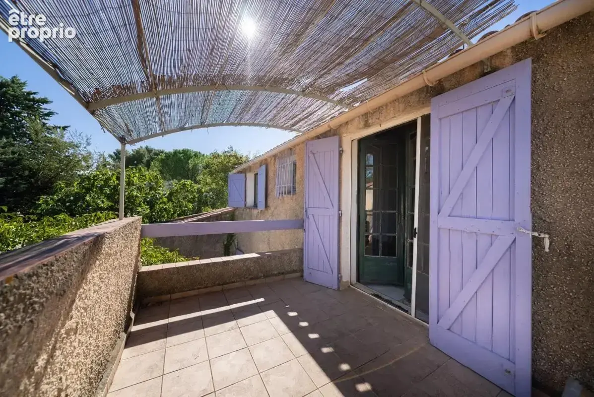 Référence : 7383-ABO - Villa de 5 chambres, terrain piscinable dans un environnement calme et privilégié à Eguilles - photo 18
