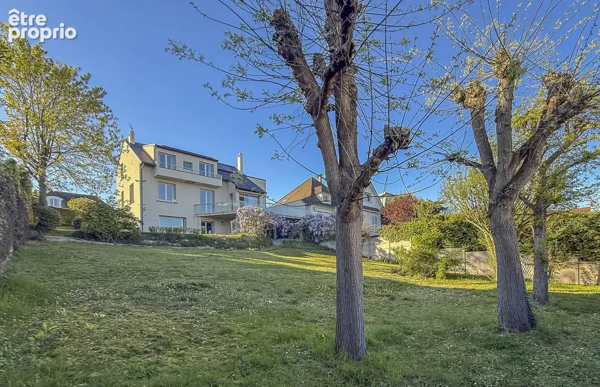 Maison 8 pièces 183 m² à vendre à Le Mesnil-Le-Roi (78600) - photo 4