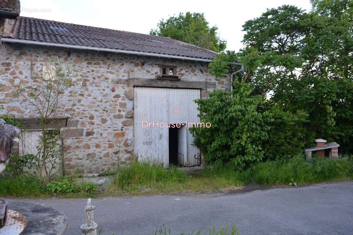 Maison à ROCHECHOUART