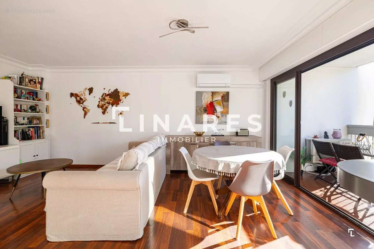 Appartement à MARSEILLE-9E