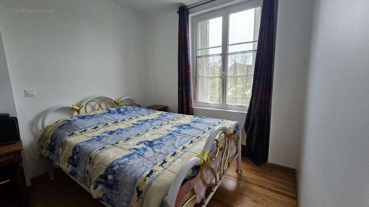 Maison rénovée – 3 chambres – Terrain clos –  AUBIGNE RACAN (72) - photo 8