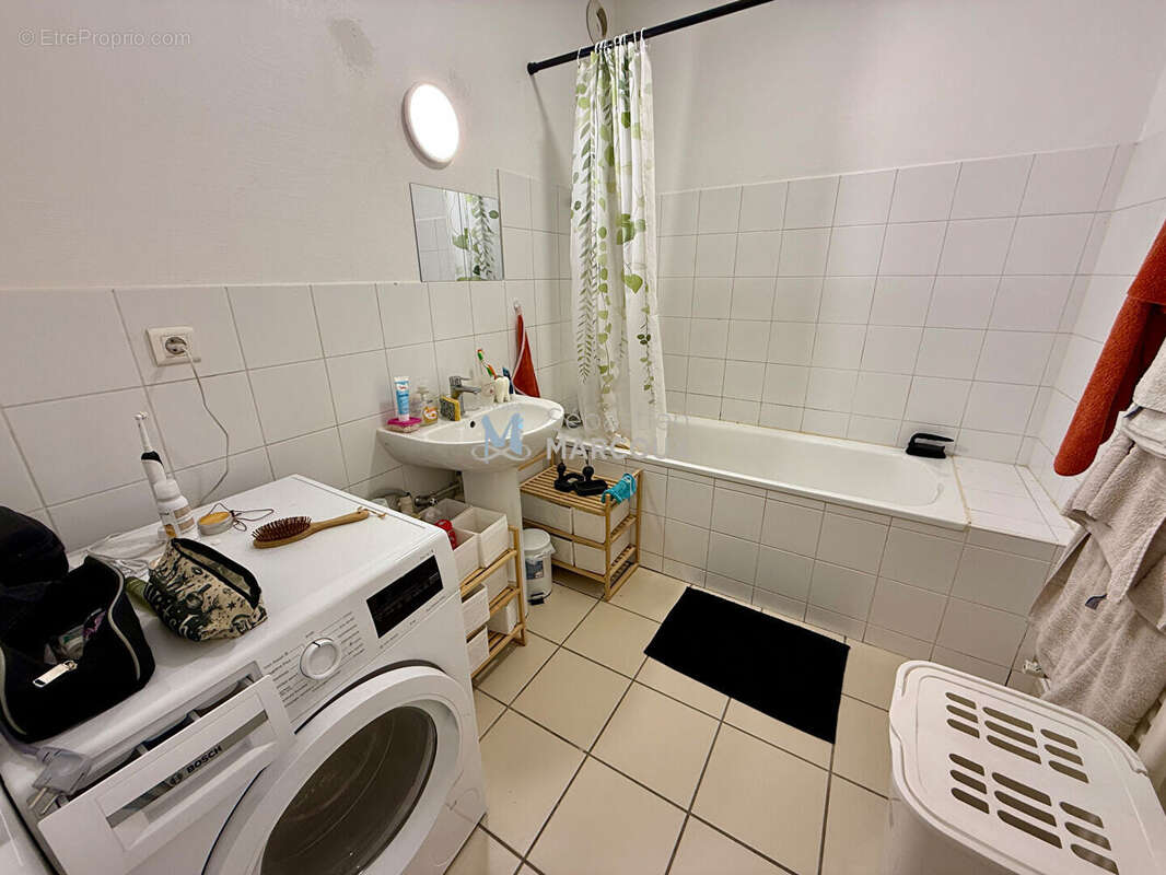 Appartement à SAVIGNEUX