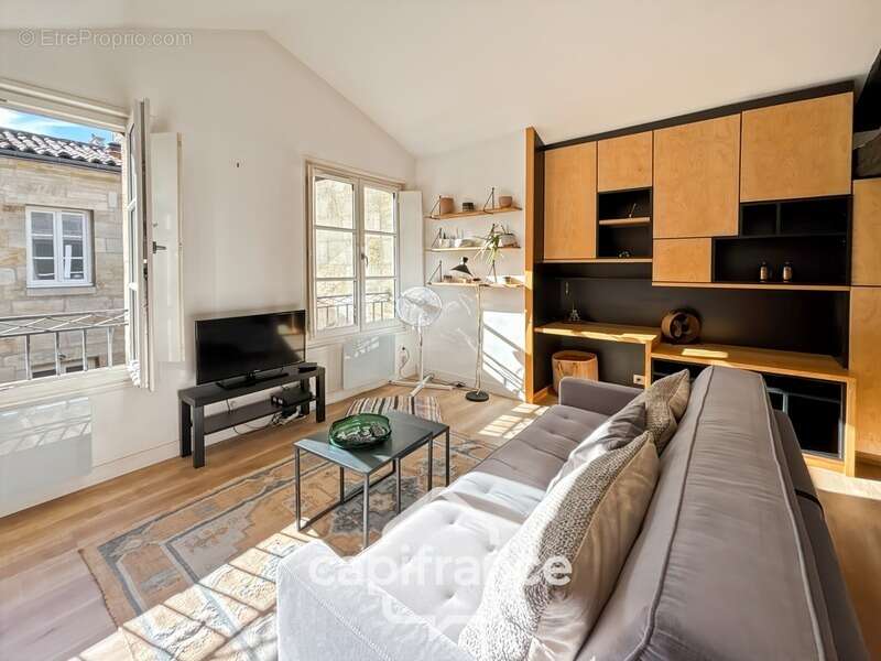 Appartement à BORDEAUX