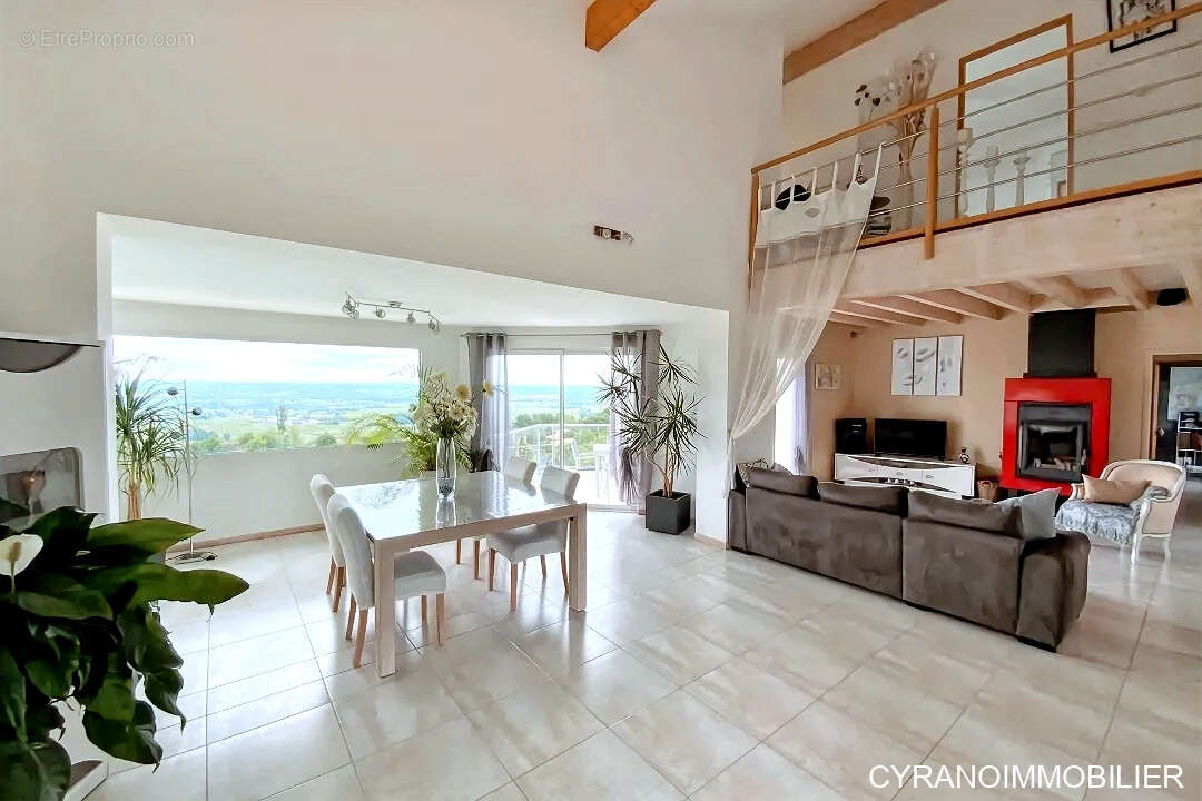 Maison à MONBAZILLAC