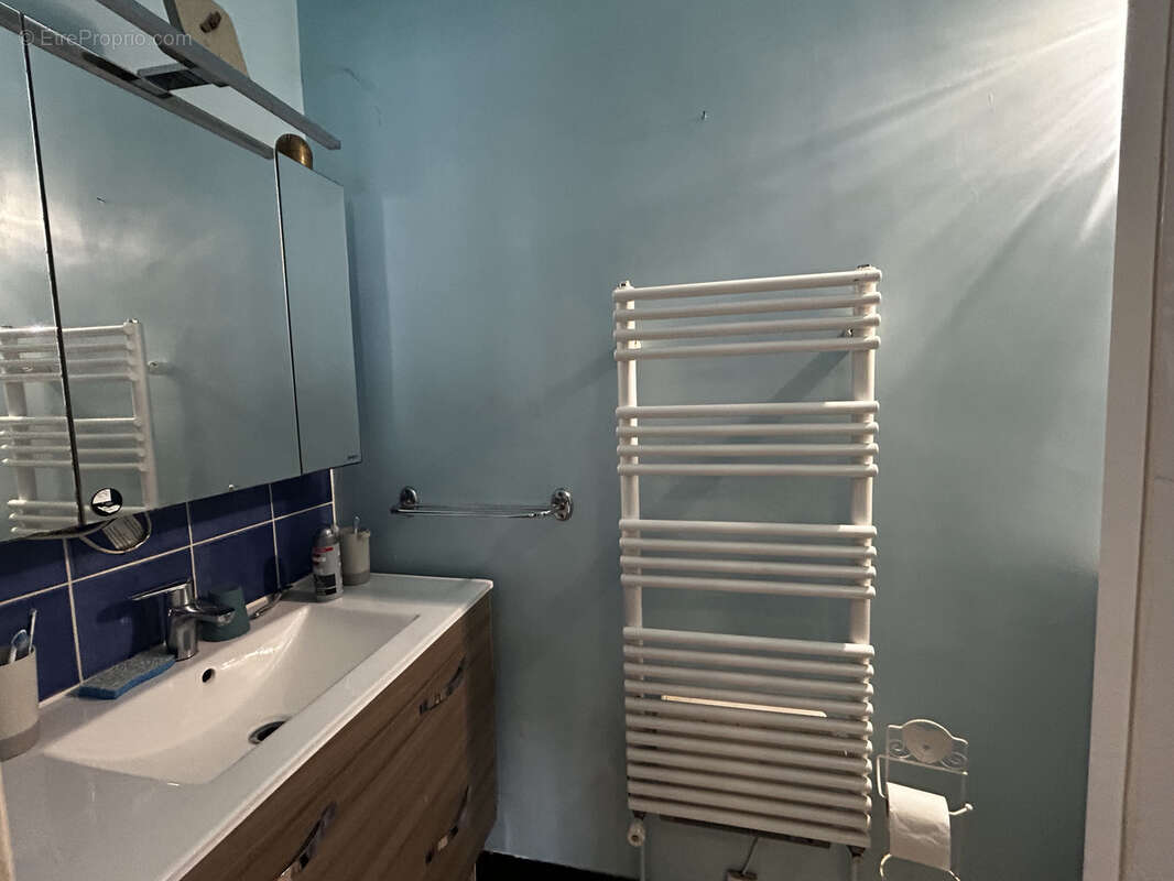 Maison à LABRUGUIERE