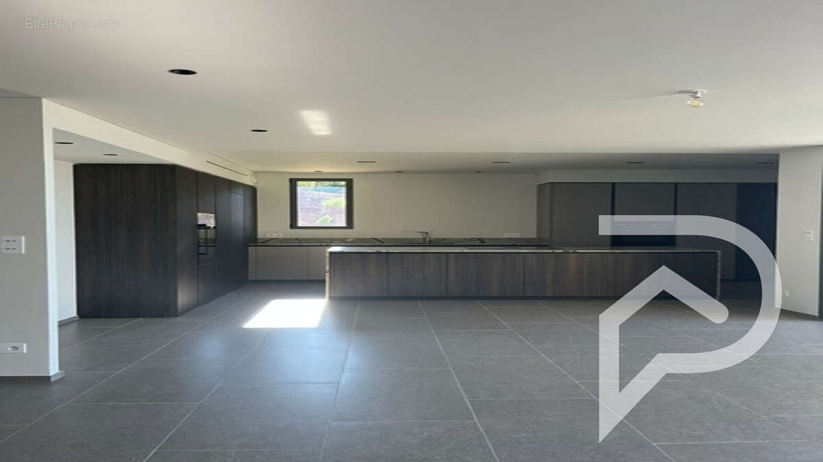 Maison à LA CADIERE-D&#039;AZUR