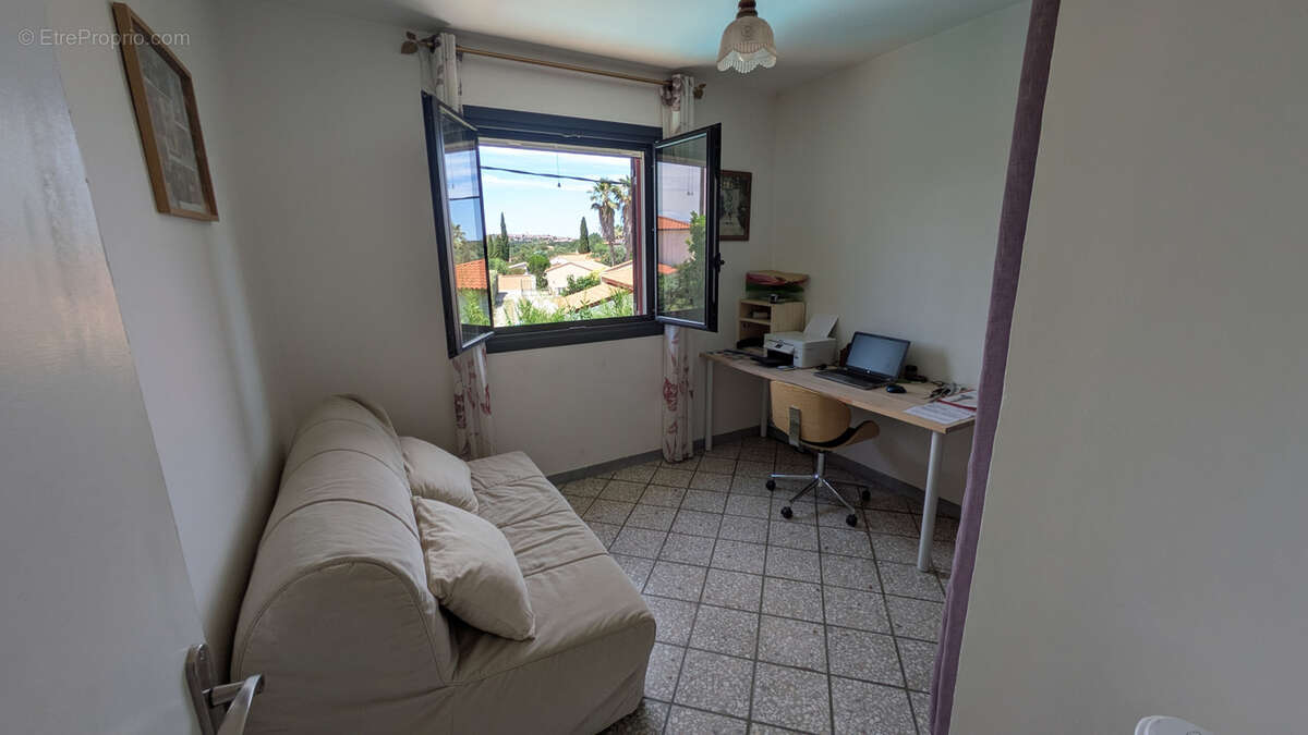 Maison à MONTESQUIEU-DES-ALBERES