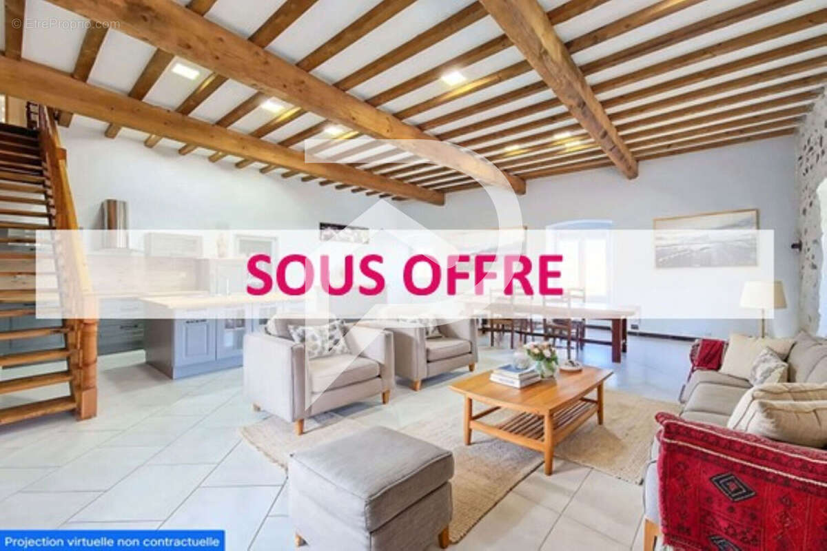 Maison à SAINT-LAGER-BRESSAC