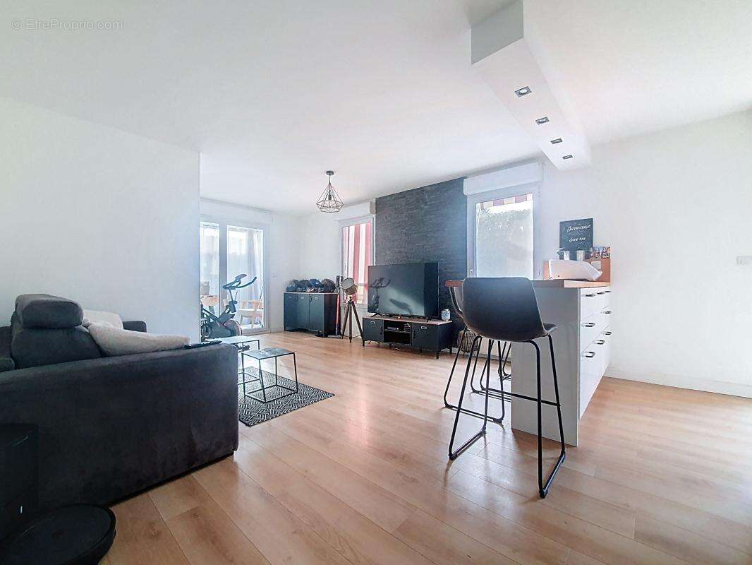 Appartement à MIONS